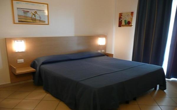 Bolgheri Marina Resort Marina Di Bibbona Eksteriør billede