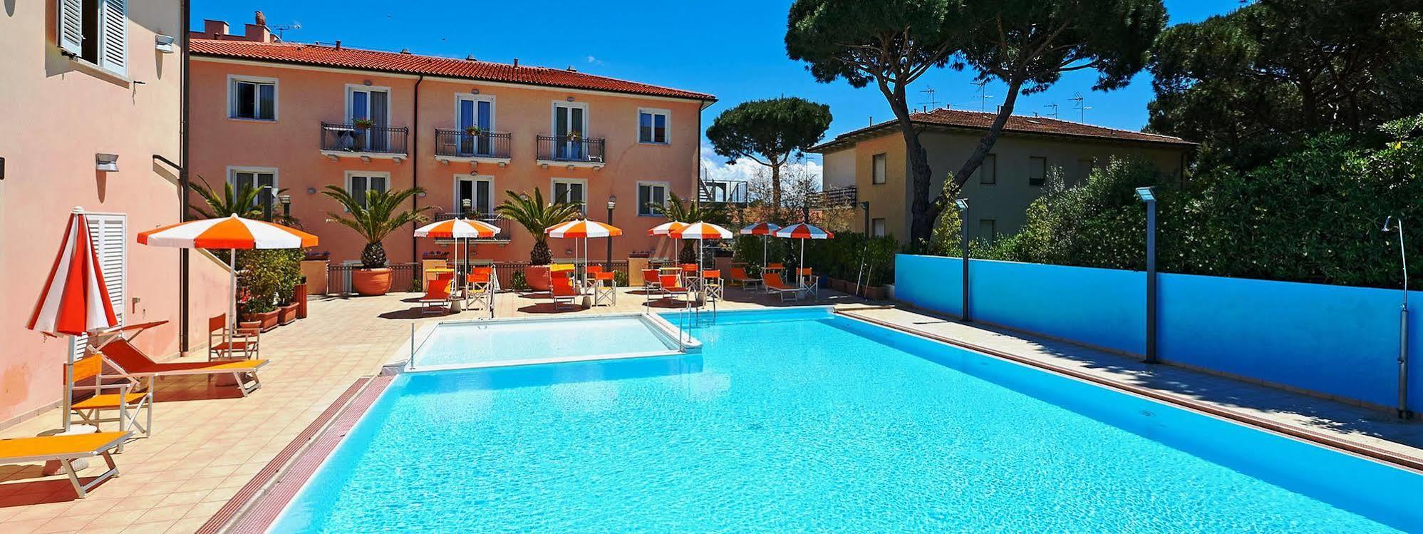Bolgheri Marina Resort Marina Di Bibbona Eksteriør billede